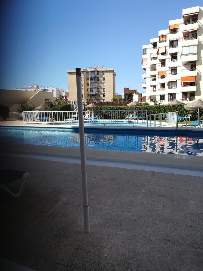 2 Dormitorios, 5 Personas, Piscinas, 10 Min Playa, Plaza La Nogalera Torremolinos Eksteriør billede