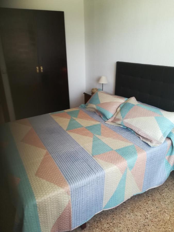 2 Dormitorios, 5 Personas, Piscinas, 10 Min Playa, Plaza La Nogalera Torremolinos Eksteriør billede